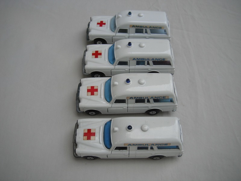 K26A Mercedes Benz 'Binz' Ambulance group pic#2.jpg