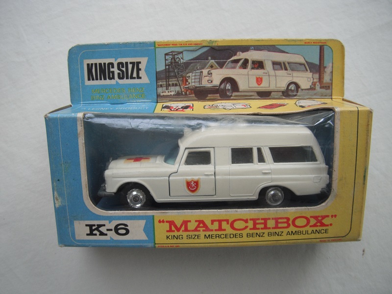 K6B Mercedes Benz 'Binz' Ambulance box pic#1a.jpg