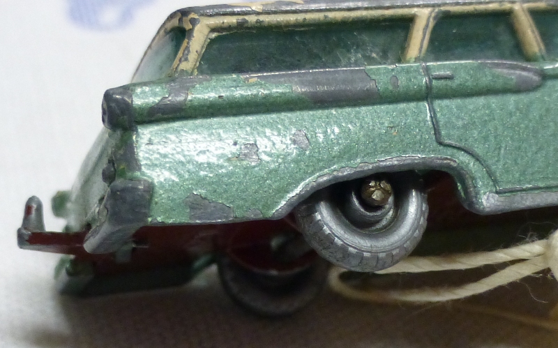 1 31b bert rear rhs axle end.JPG