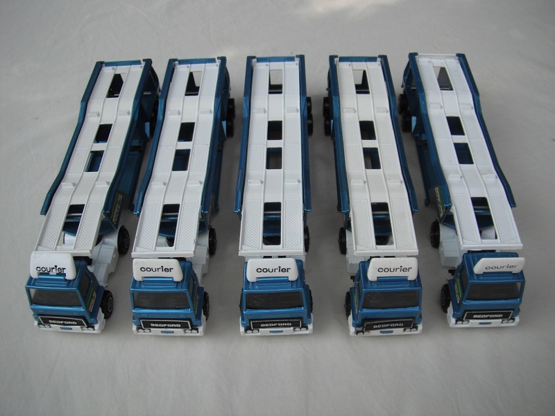 K10D Bedford Car Transporter group pic#1.jpg