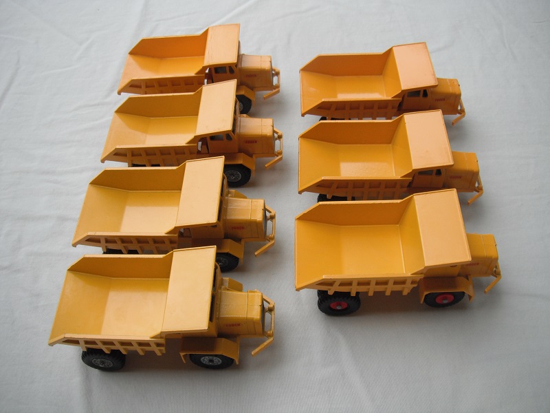 K5A Foden Dumper Truck group pic#3.jpg