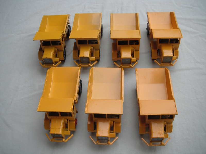 K5A Foden Dumper Truck group pic#1.jpg