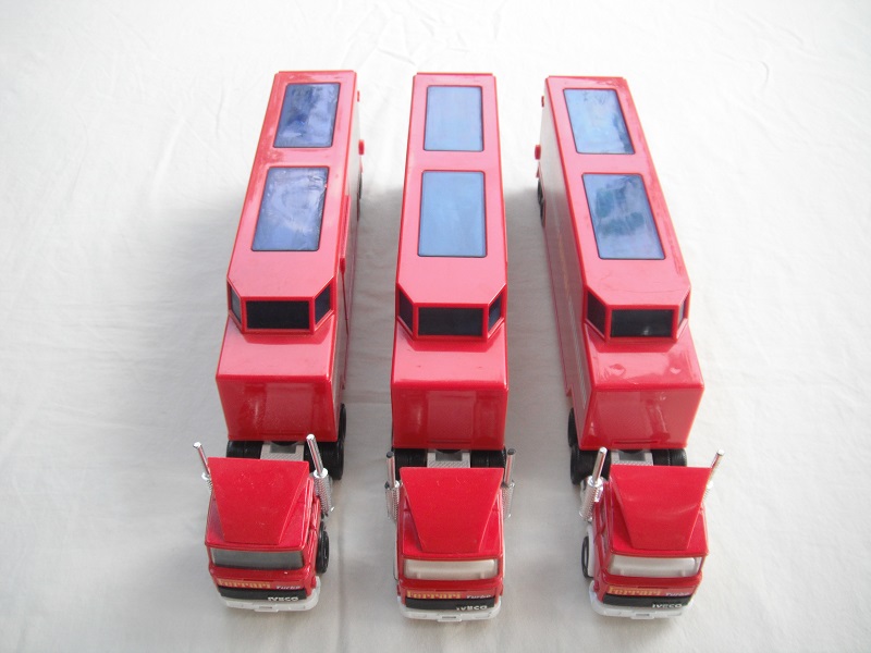 K116B Racing Car Transporter group pic#1.jpg