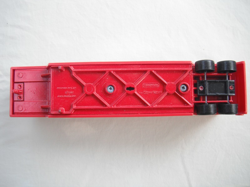 K116B Racing Car Transporter trailer base.jpg