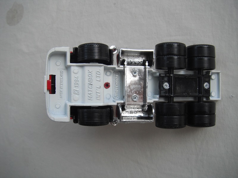 K116B Racing Car Transporter cab base.jpg