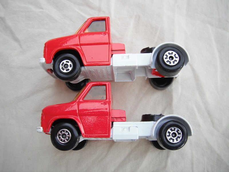 K27B Boat Transporter red cab front wheel variations.jpg