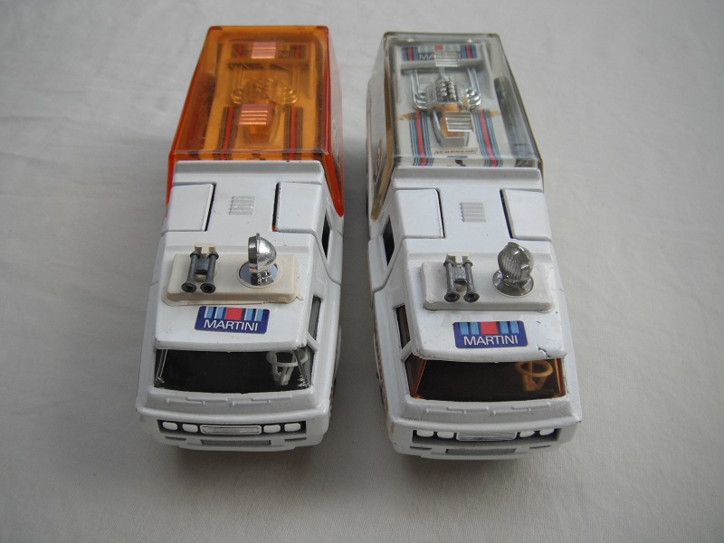 k7C Racing Car Transporter clear or amber windows.jpg