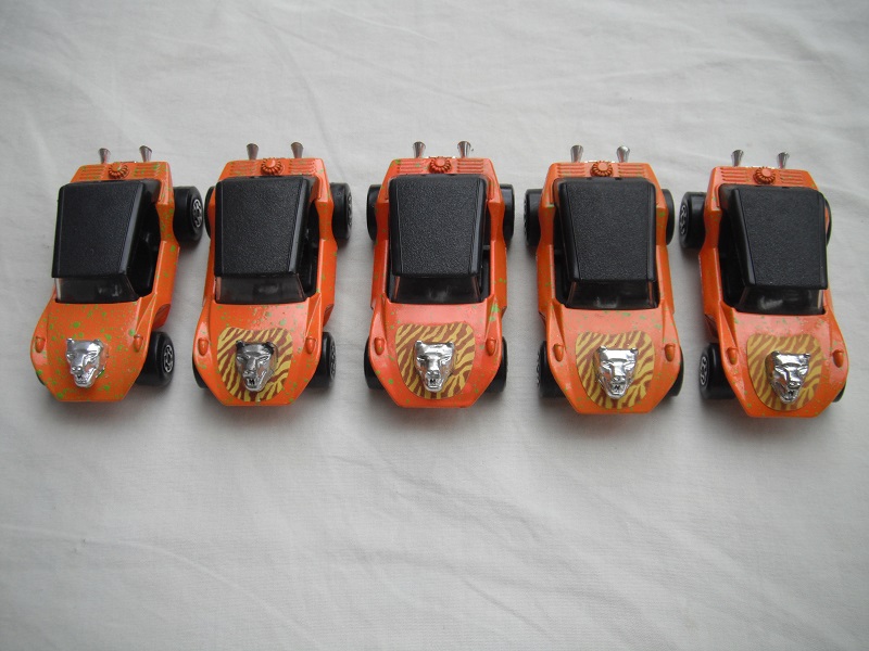 K37A Sand Cat orange variations.jpg