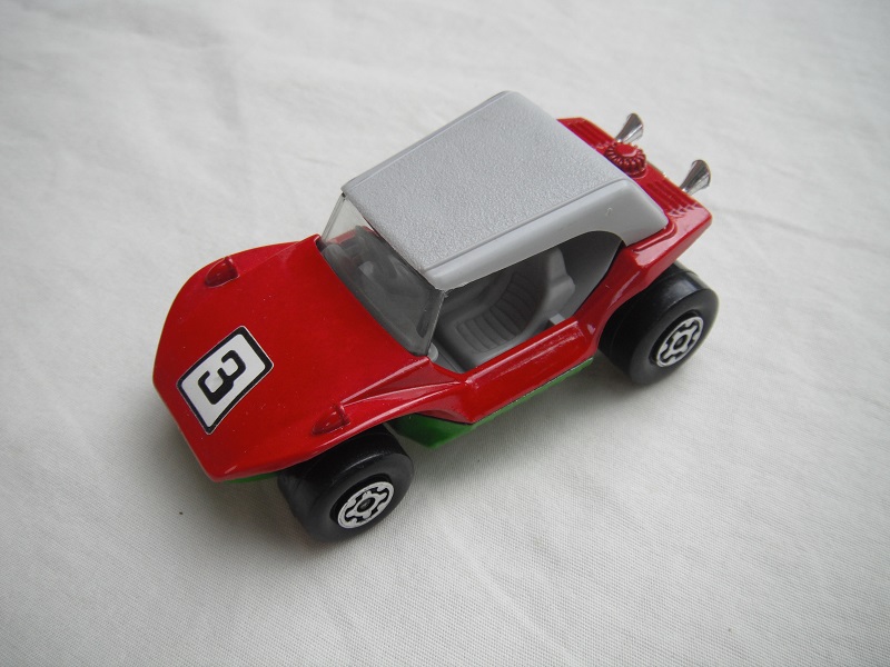 2. Red body/gray roof/lt.green base/MC wheels/clear windshield/gray interior/&quot;3&quot; on hood.