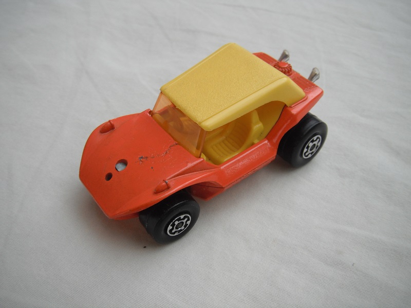 1. Orange body/white roof/orange base/MC wheels/amber windshield/yellow interior/PP.