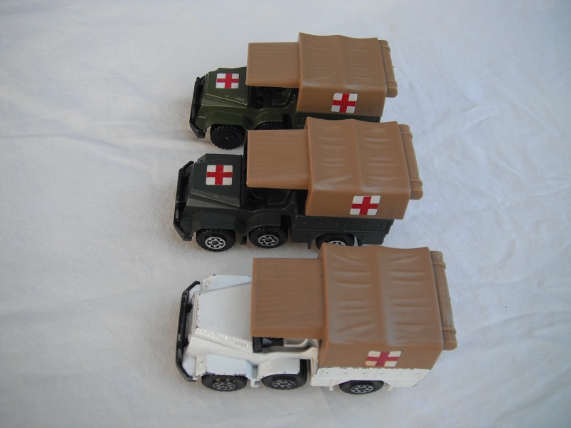 k112A DAF Ambulance prepro variations.jpg