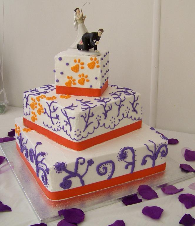 full_1630_47950_ClemsonTigersWeddingCake_3.jpg