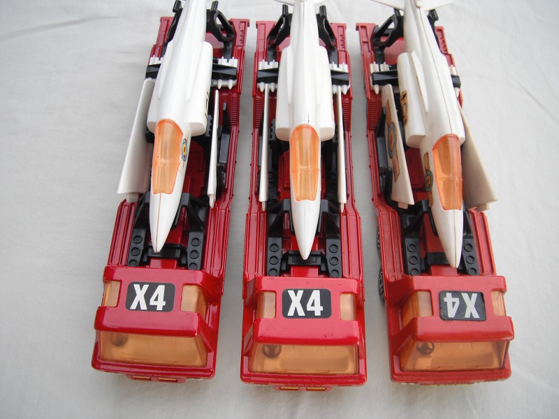 K13C Aircraft Transporter light red, red or darker red.jpg