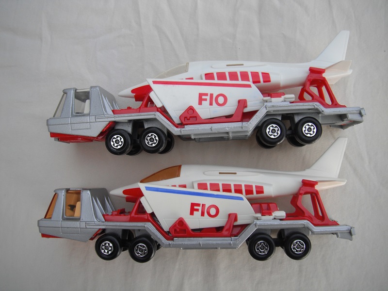 K13C Aircraft Transporter red or blue stripe.jpg