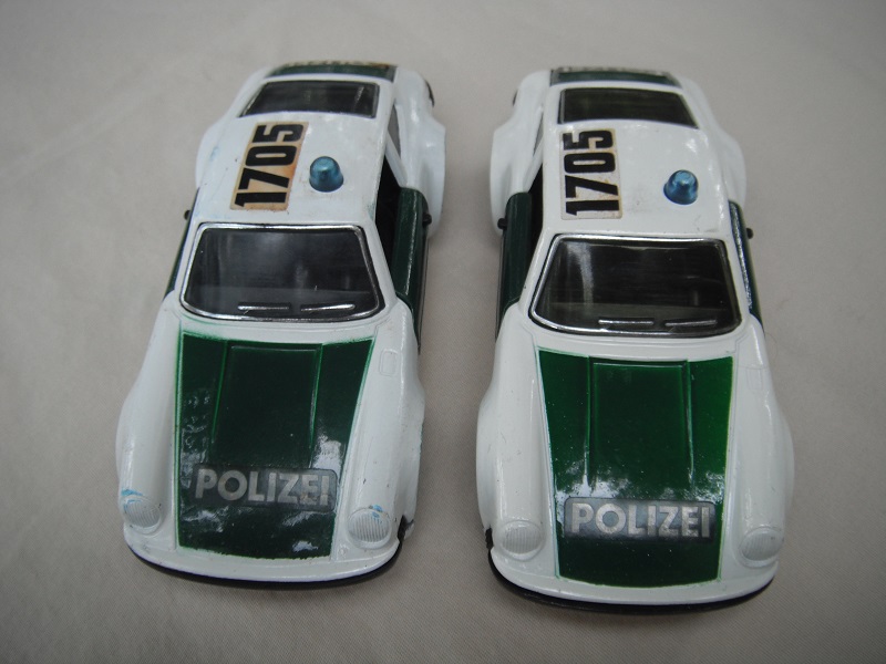 K71A Porsche Polizei Patrol dark green variations.jpg