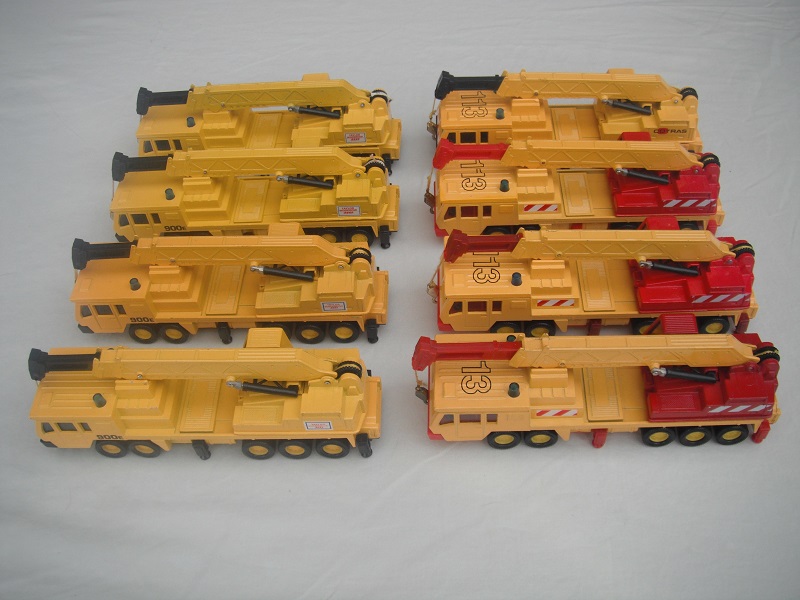 K114B Crane Truck group pic#2.jpg
