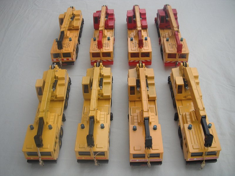 K114B Crane Truck group pic#1.jpg