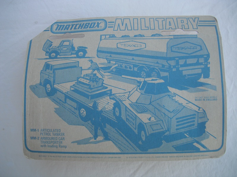 MM2 Armoured Car Transporter blister pack pic#1b.jpg