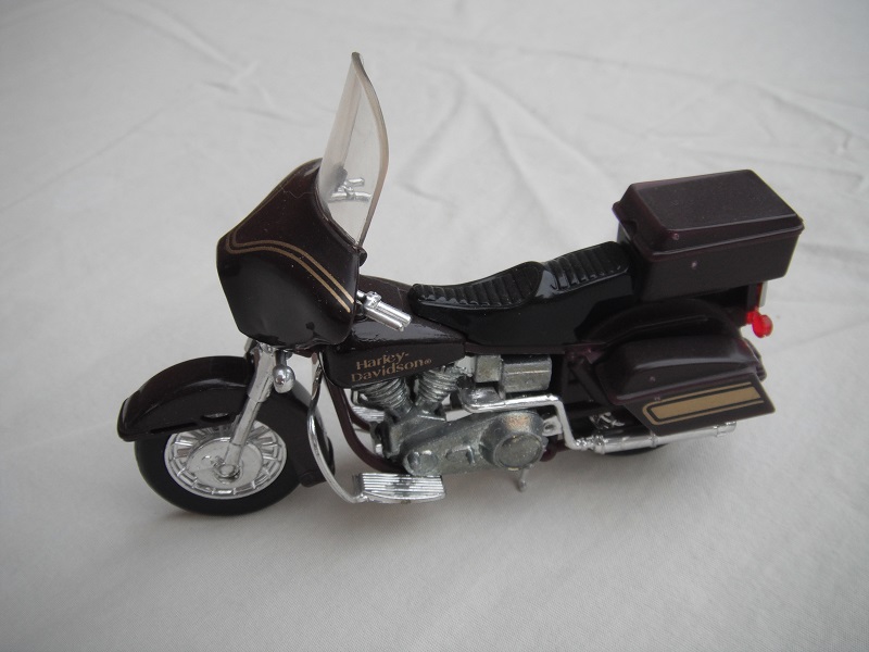 8. Purple body/chrome base/K83 Harley Davidson/Thailand/clear windshield &amp; headlight/Harley Davidson on gas tank.