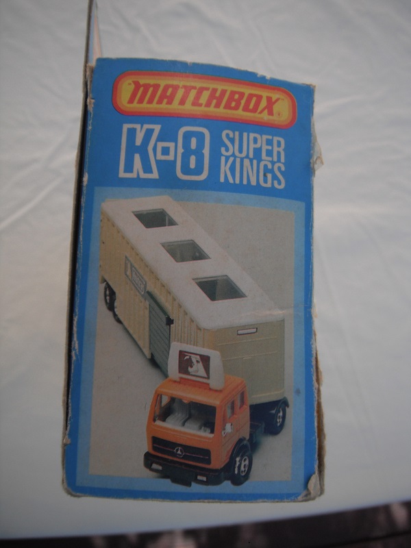 K8D Animal Transporter box pic#3.jpg