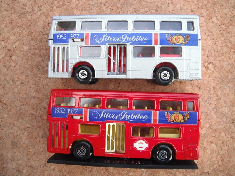 K15B The Londoner (Bus) Silver Jubilee 1952-1977 pic#1.jpg