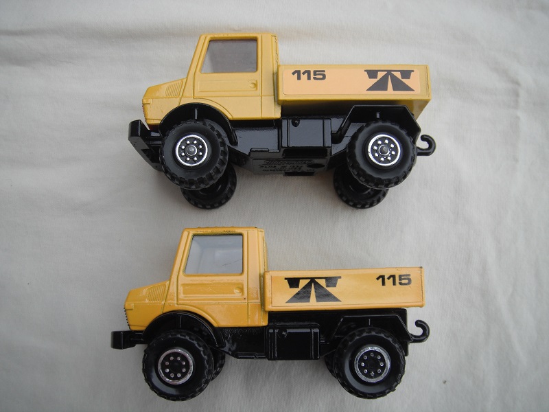 K118C Road Repair Set Unimog wheel & logo variations.jpg