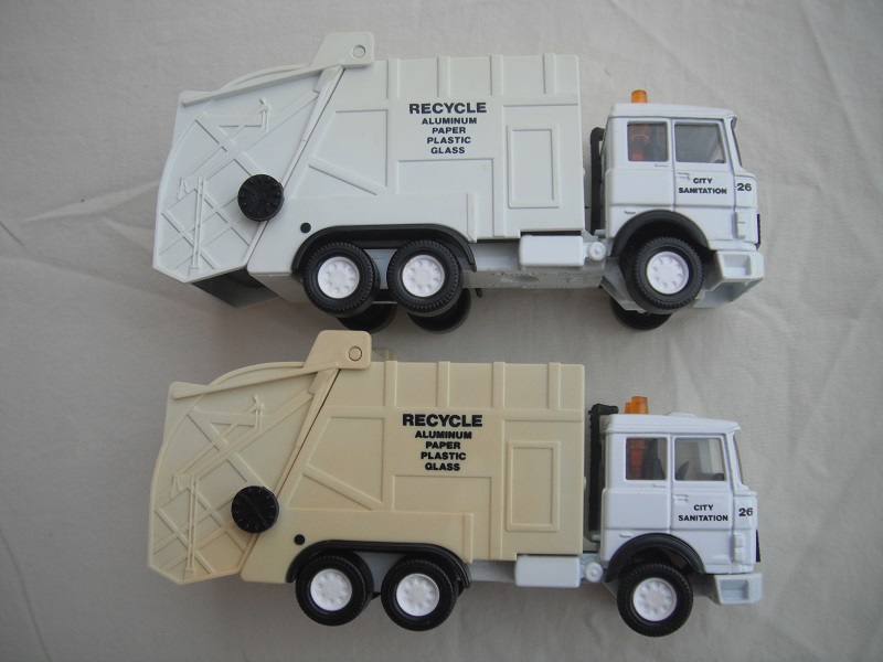 K133A Iveco Refuse Truck Recycle pic#3.jpg