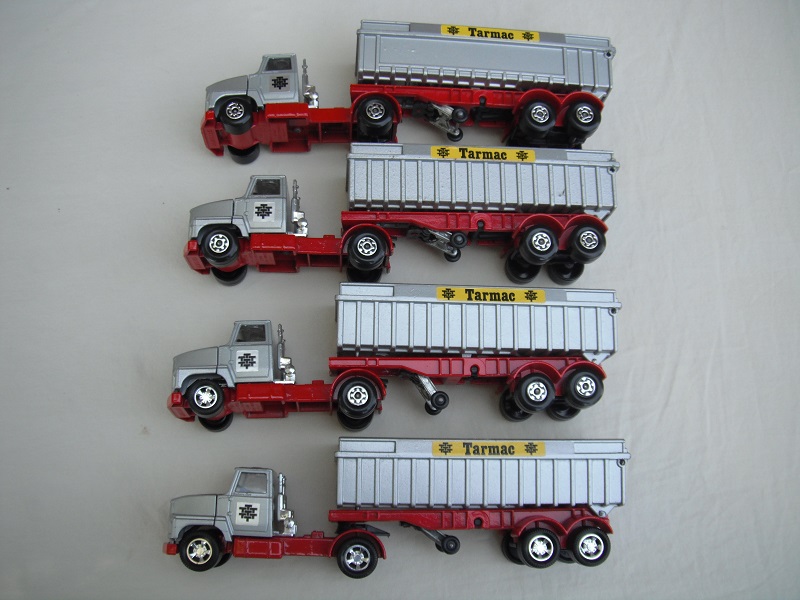 K18B Articulated Tipper Truck silver cab wheel variations pic#2.jpg