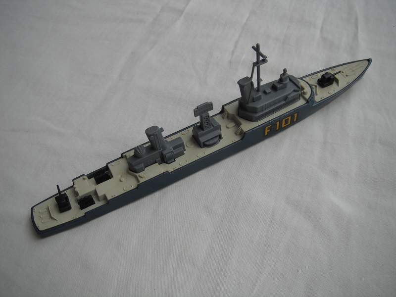 K305 Submarine Chaser var#2a right side.jpg