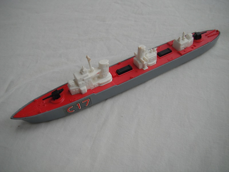 1. Silver/gray hull/red deck/white superstructure/K302 Corvette &amp; K306 Convoy Escort on base/black turrets/&quot;C17&quot; labels.