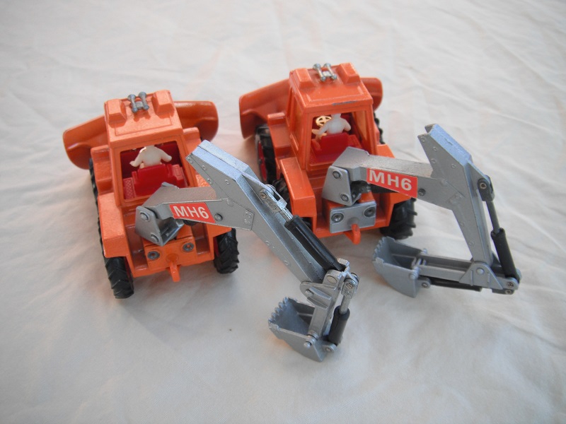 K25B Digger & plow rear plate orange or silver, also tire size.jpg