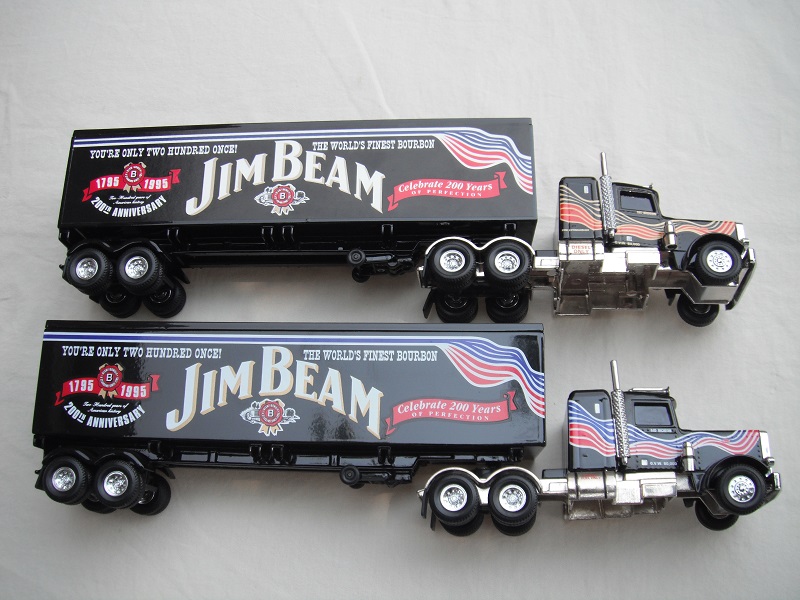 K186A Peterbilt Container Truck Jim Beam prepro on top pic#2.jpg