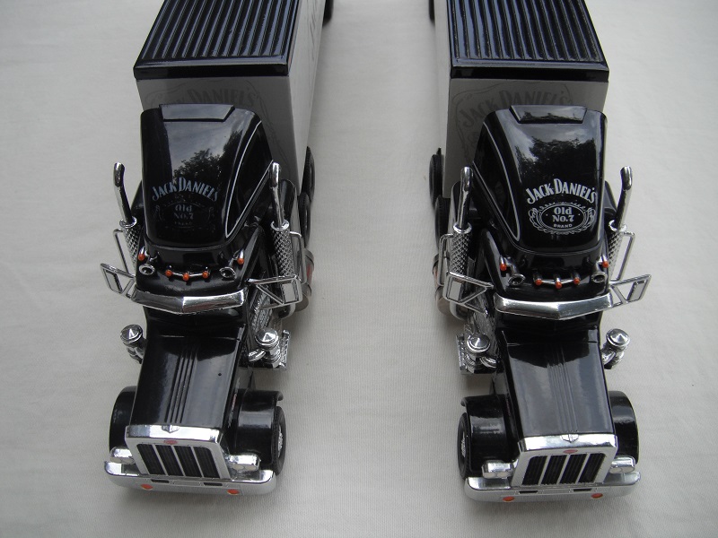 K189A Peterbilt Container Truck Jack Daniel's diff logo.jpg