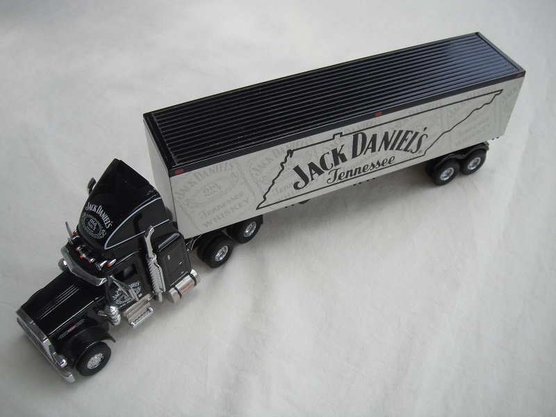 2. Black cab/chrome chassis/black rubber tires/lt.gray container w/black roof/Jack Daniel's Tennessee&quot; tempa.