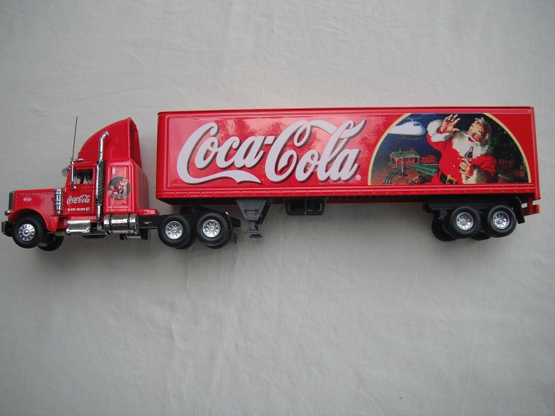 K199A Peterbilt 359 Container Truck Coca Cola pic#1.jpg