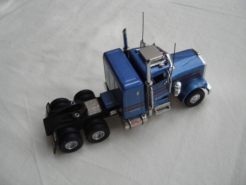 K194A Kenworth W900 pic#1.jpg