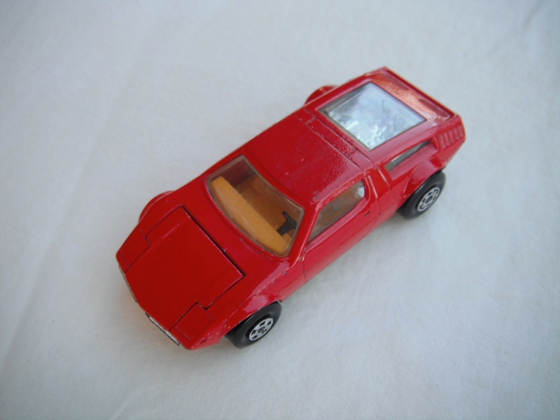 13.Red body/Superkings silver base/England made/dark yellow interior/clear windows.