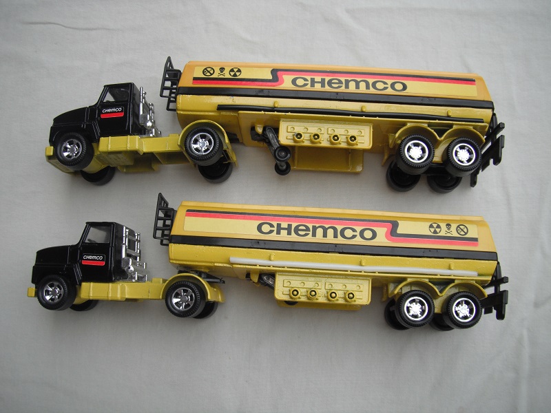 k16B Petrol Tanker Chemco label variations.jpg