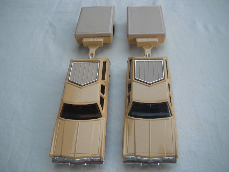 K68A Dodge Monaco & Trailer all beige body with clear or amber windows.jpg