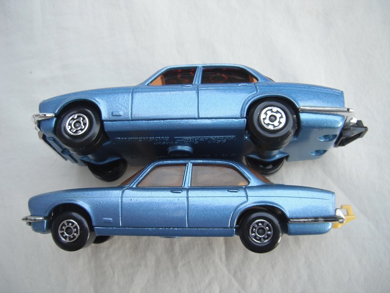 K69A Jaguar XJ12 blue body wheel variations.jpg