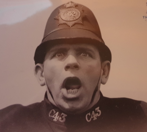 Norman_Wisdom_Police.jpg