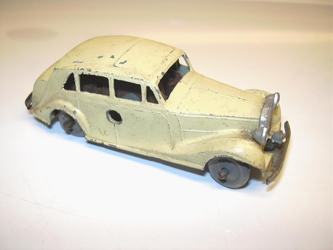 Mettoy Small Rolls-Royce.jpg