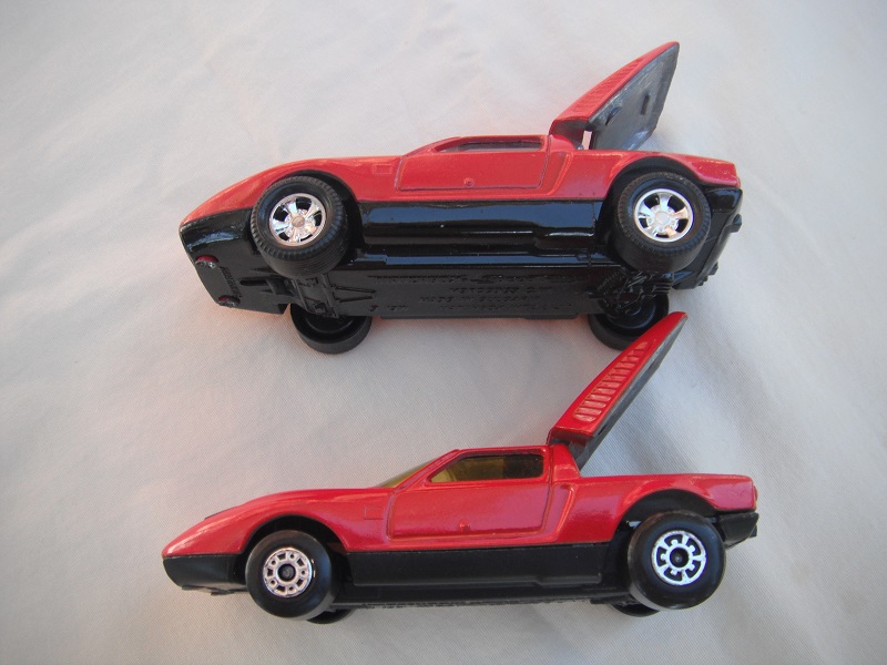 K30A Mercedes C111 red body wheel variations.jpg