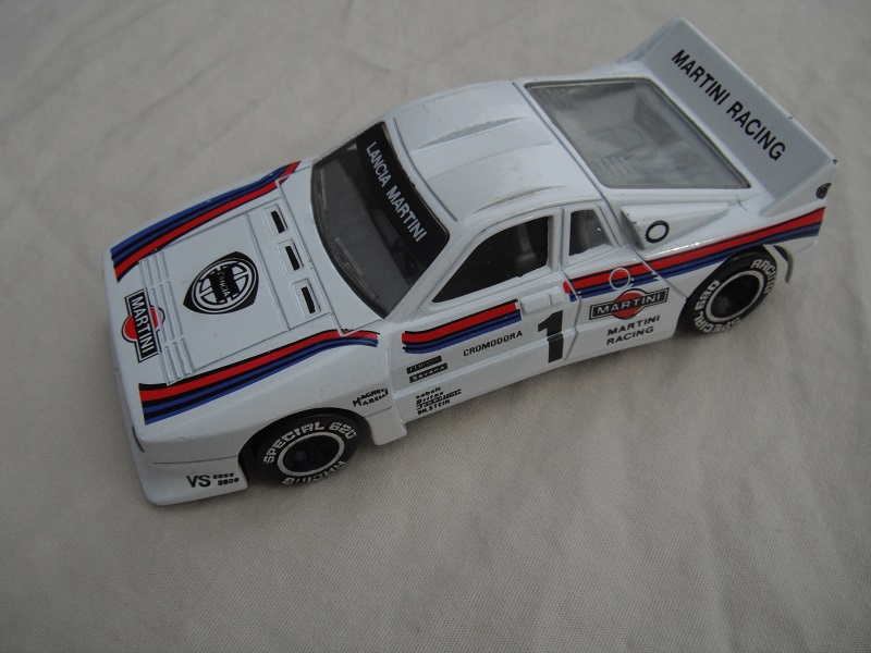 1. White body/red &amp; blue stripes/black base Macau/clear windows/gray int/chromed letters on wheels/Martini racing #1.