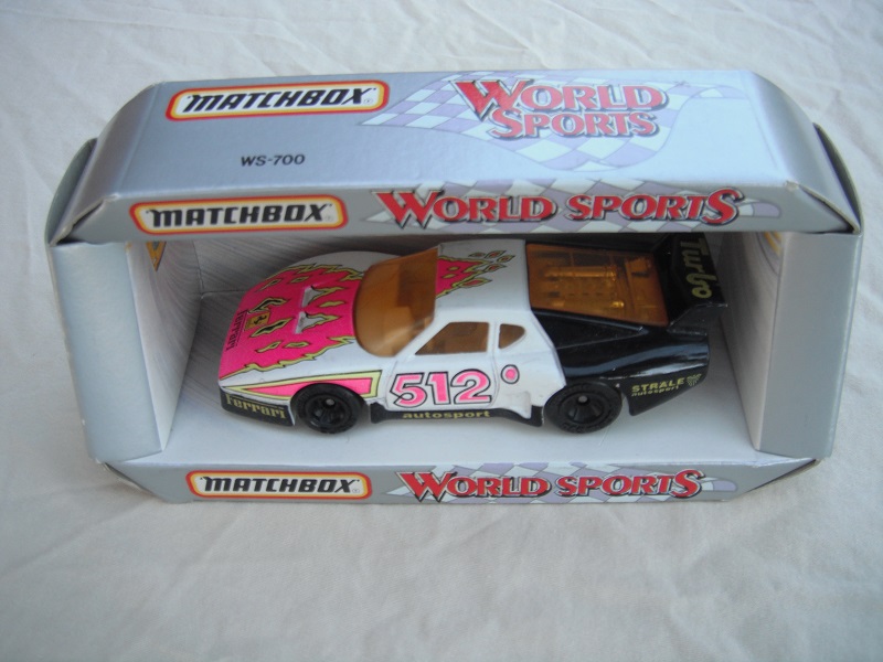 SP3&4A Ferrari 512BB with world sports box.jpg