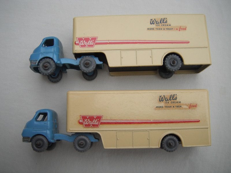 M2A Bedford Articulated Walls Ice Cream Lorry early versions pic#2.jpg