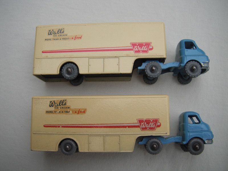 M2A Bedford Articulated Walls Ice Cream Lorry early versions pic#1.jpg