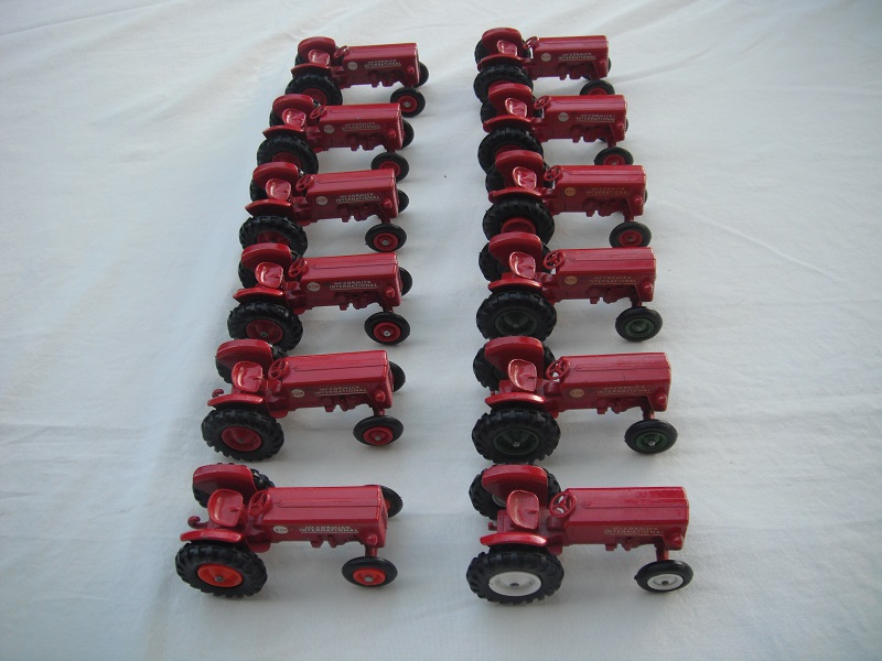 K4A International Tractor group pic#3.jpg