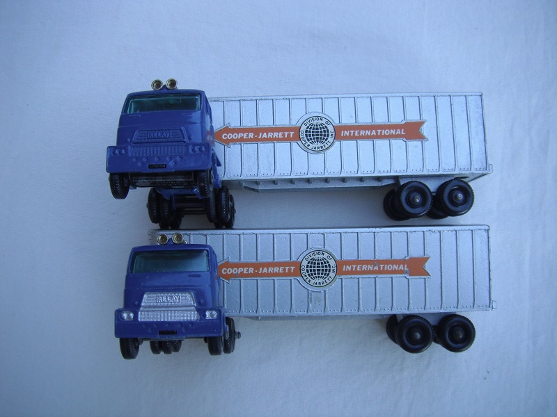 M9A Interstate Double Freighter with or without silver trim.jpg