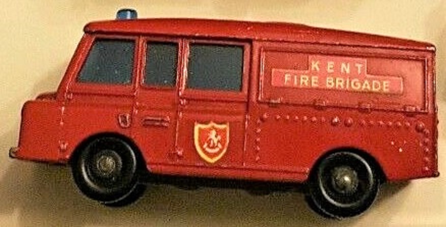 5  Land Rover Fire Tender nearside view clear slide.jpg